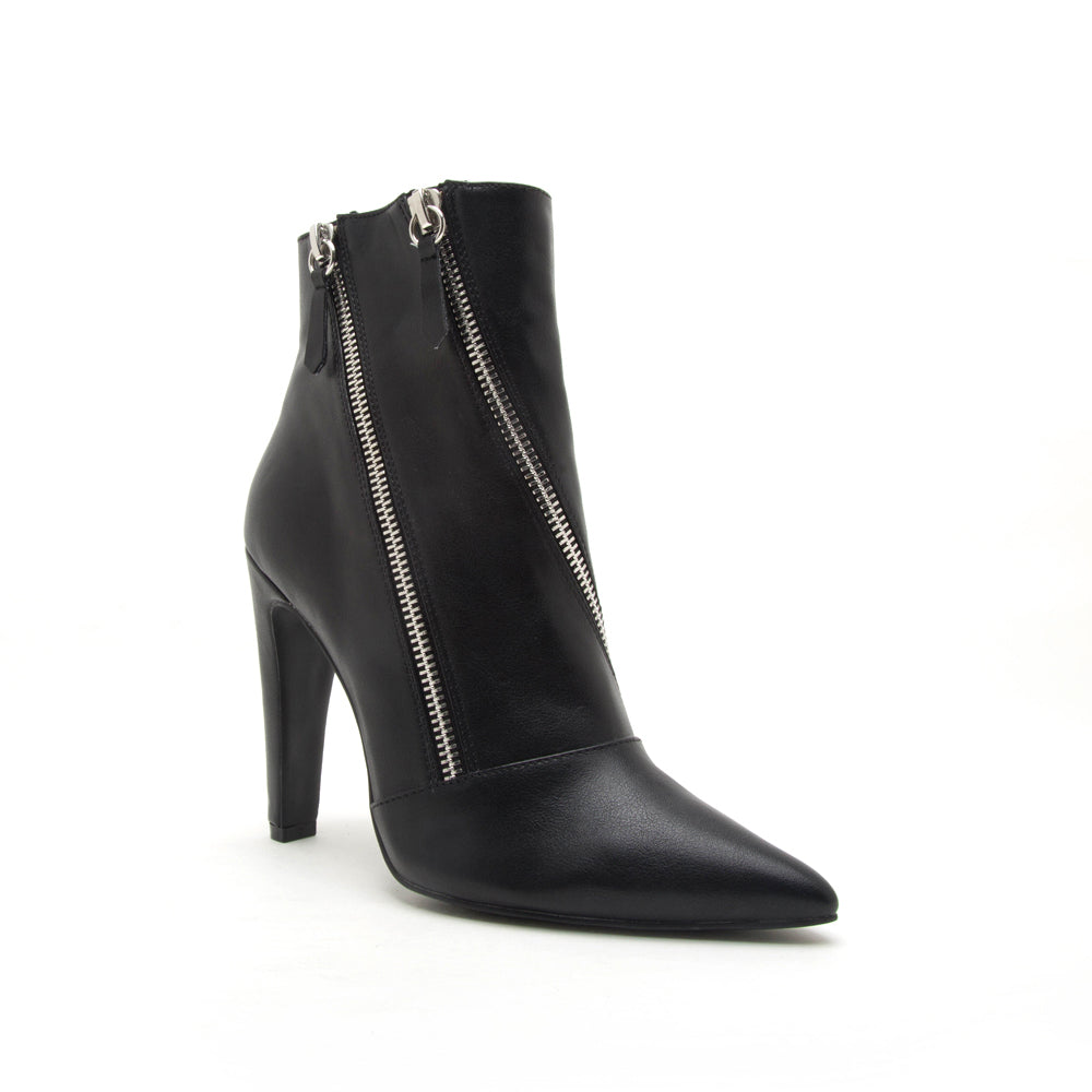 Wink Blk Booties - Boss Babe Shoetique