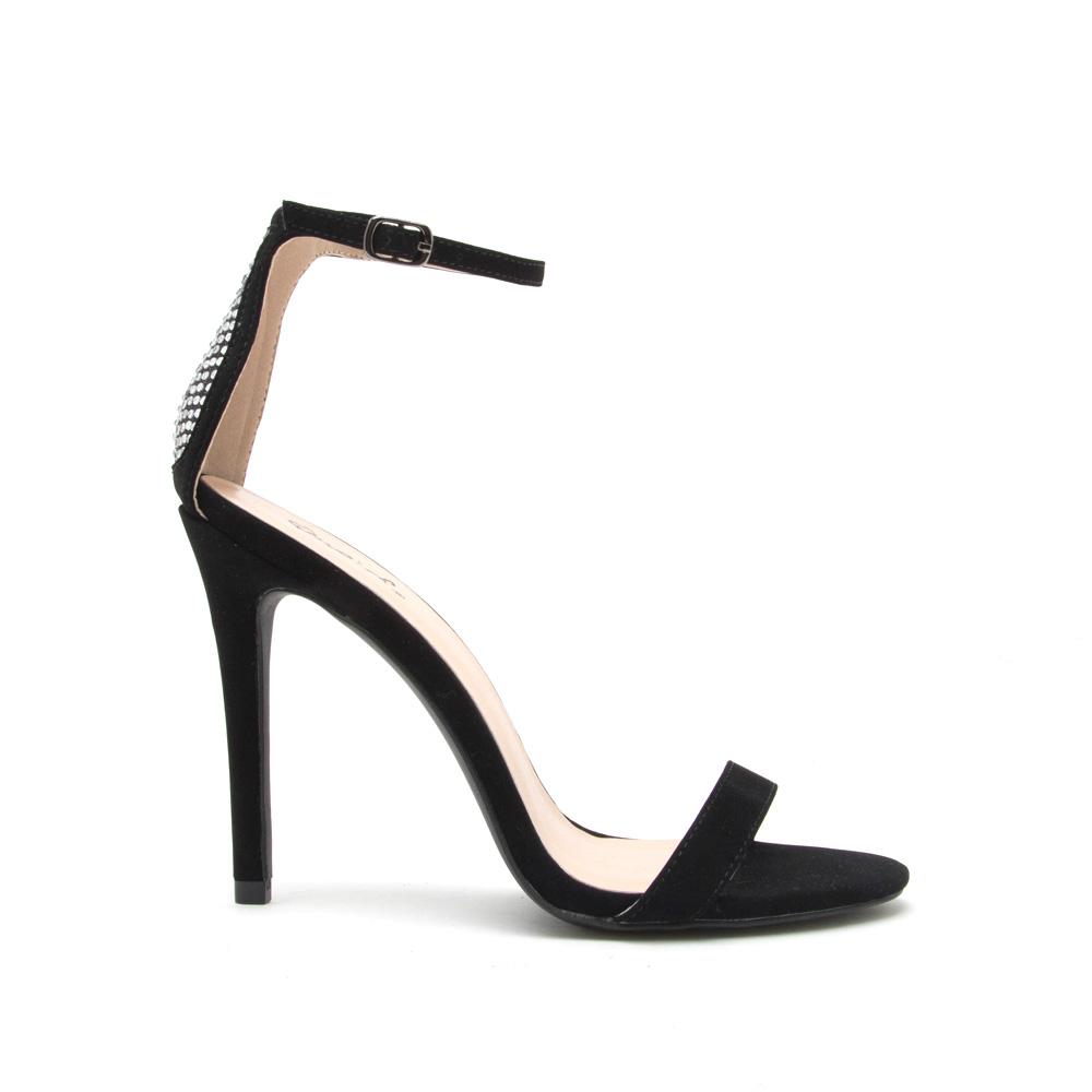 Dezi Blk - Boss Babe Shoetique