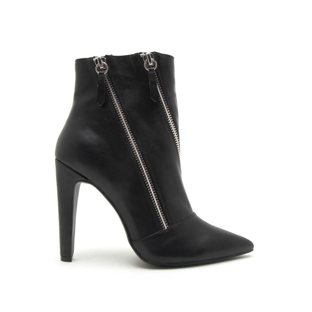 Wink Blk Booties - Boss Babe Shoetique